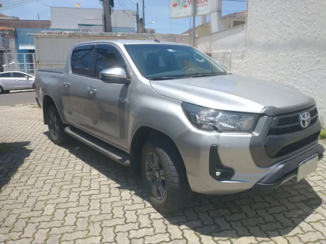 Toyota Hilux CD SR 4X4 2.8 TDI Diesel Aut. 2022