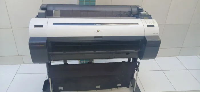 Impressora Canon ImagePROGRAF