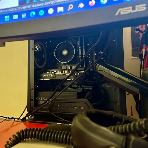  PC Gamer + Monitor 32 1440p 165Hz  Ryzen 5 / RX 7600 / 32gb Ram