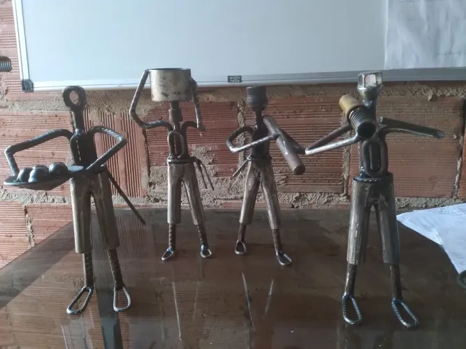 Artesanato em metal