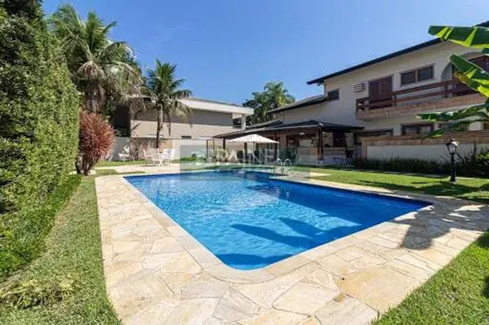 Casa de Condomínio em Hanga Roa - Bertioga, SP