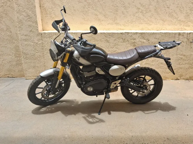 Triumph Scrambler 400x zera