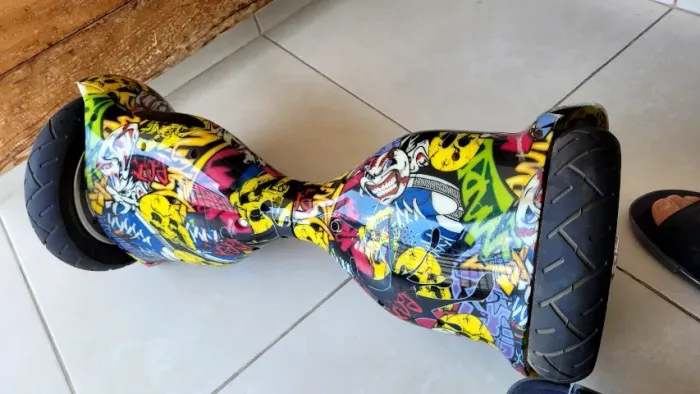 Hoverboard 10 Grafitti com LED e Bluetooth
