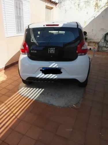 Fiat Mobi Like 1.0 Fire Flex 5P. 2024
