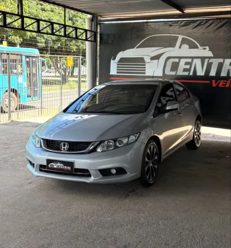 Honda Civic Sedan LXR 2.0 Flexone 16V Aut. 4P 2016