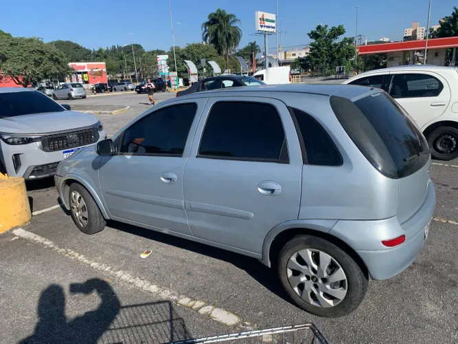 Chevrolet Corsa Hat. Maxx 1.4 8V Econoflex 5P 2011