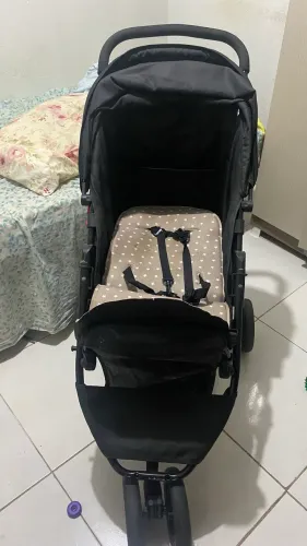 Carrinho de bebê Cosco
