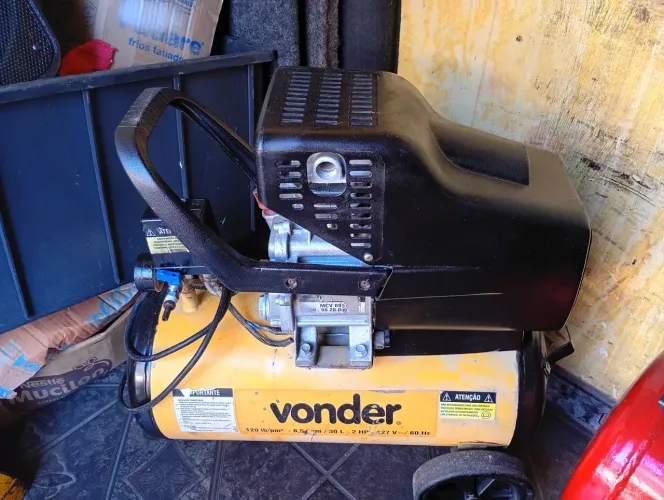 Compressor