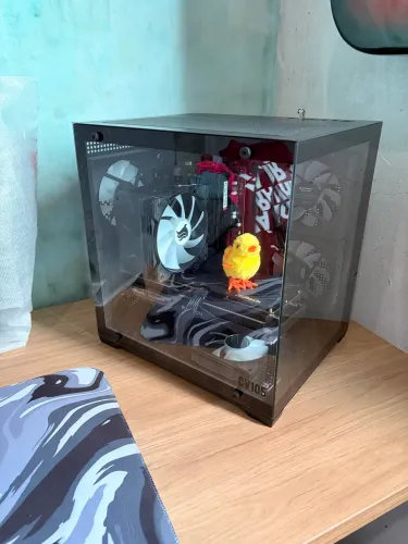 Pc gamer AMD, Ryzen 5 5500, RX 7600, 16Gb de memória RAM, SSD NvMe de 1Tb, em uma B450M.