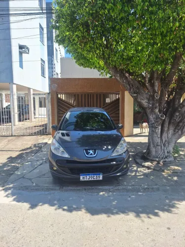 Peugeot 207 Sed. Passion XR Sport 1.4 Flex 8V 4P 2010
