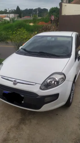 Fiat Punto Attractive 1.4 Fire Flex 8V 5P 2013