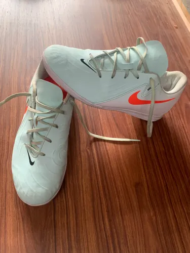 Tênis futsal 41 novo
