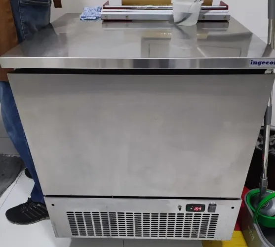 Ultra congelador Ingecold 