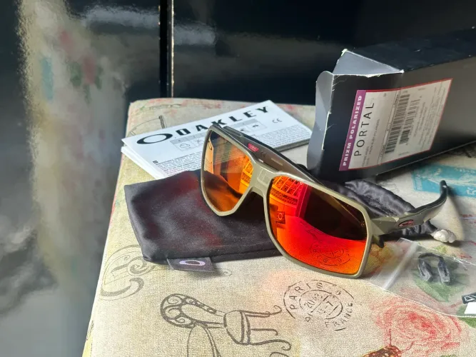 Óculos de Sol Oakley Portal Moss W Prizm Ruby Polarized - original