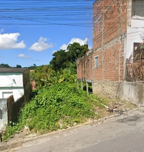 TERRENO A VENDA
