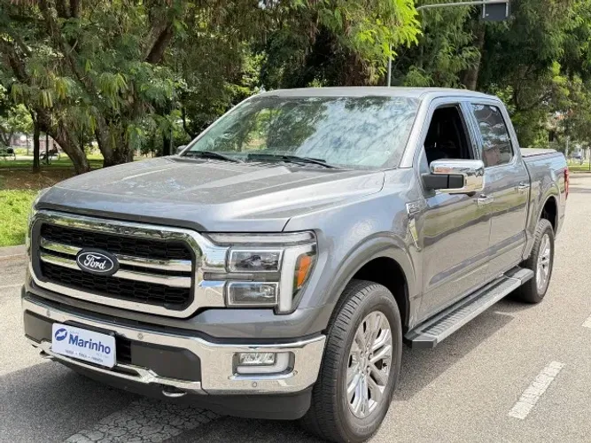 Ford F-150 Lariat 4X4 5.0 V8 2024
