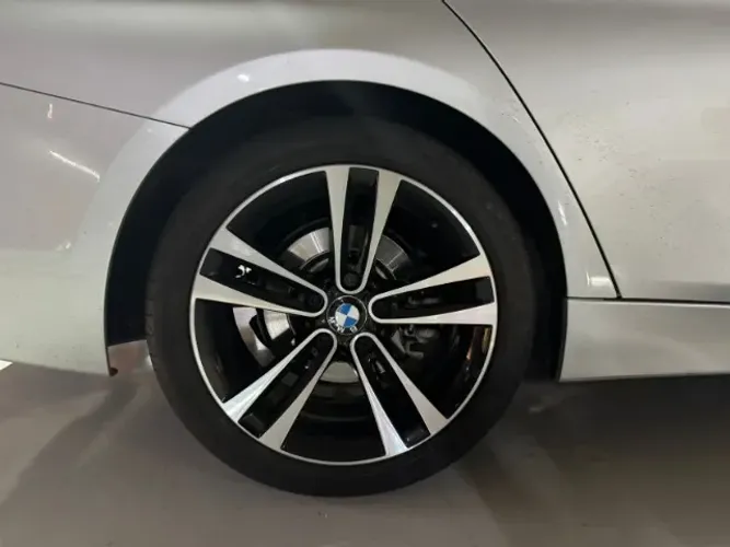 Rodas originais (4 rodas) BMW 320 2018 com 20.000km IMPECÁVEIS SEM DETALHE NENHUM
