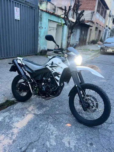 Vendo ou troco por casa como entrada