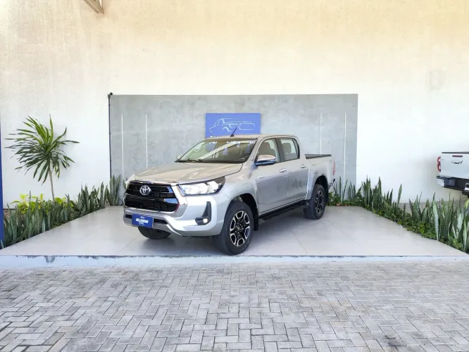 Toyota Hilux CD SRV 4X4 2.8 TDI Diesel Aut. 2022