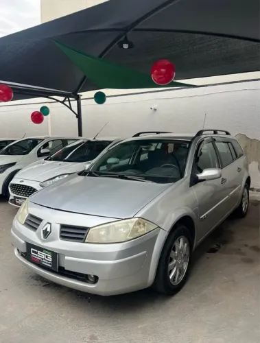 Renault Megane Grand Tour Dynam. Hi-flex 1.6 16V 2013