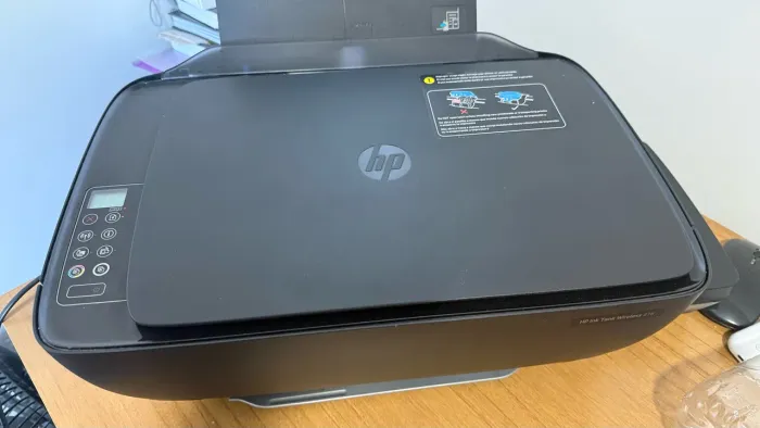 Impressora HP Ink Tank Wireless 416 com defeito