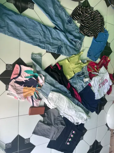 Lote de roupas