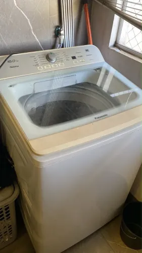 Máquina de lavar Panasonic 16kg com defeito