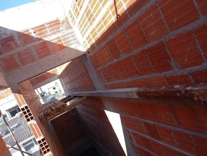 Poste para padrão de energia