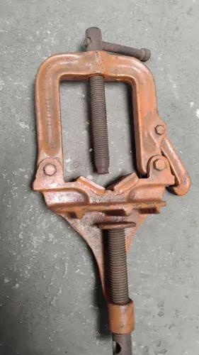 Morsa para cabos e tubos 