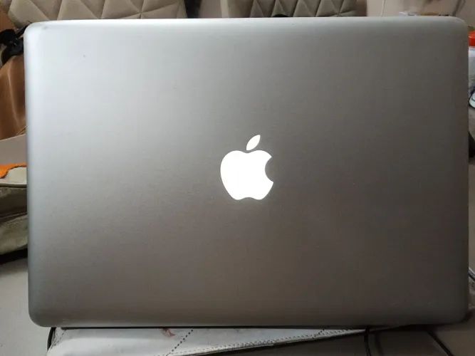 Macbook Pro 2012-leia por favor
