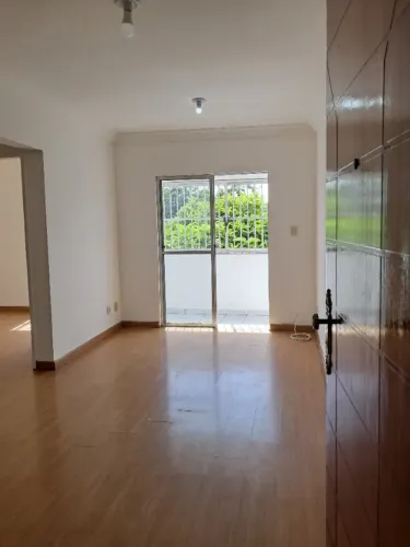 Apartamento na Vila Laura, 2/4