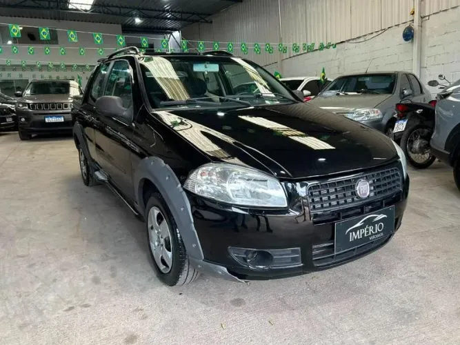 Fiat Strada Working 1.5 MPI 8V CE (álcool) 2013