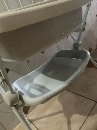 Banheira com trocador