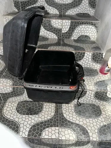 Baú Givi 27L