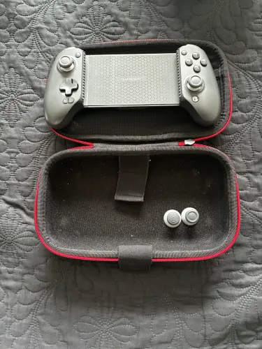 Controle GameSir G8+ (Plus) Bluetooth para Celular/Tablet + Case Original