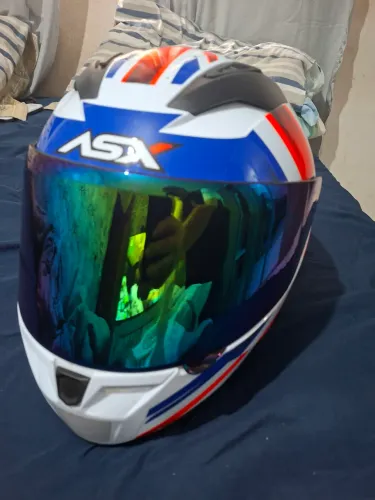 Vendo capacete ASX 59/60 super conservado 