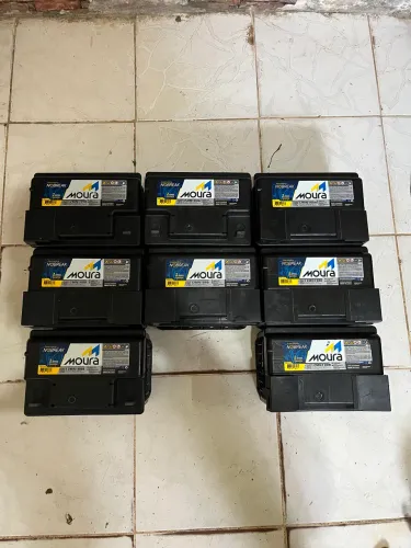 LOTE COM 8 BATERIAS MOURA 12V FUNCIONANDO - OPORTUNIDADE