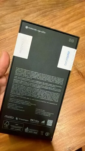 Motorola Signature