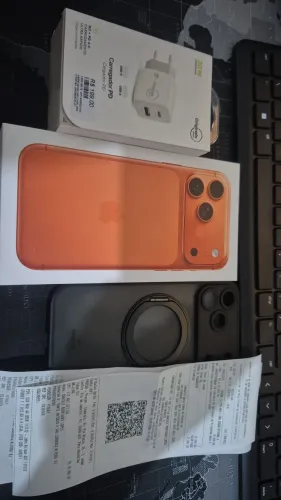 IPHONE 17 PRO MAX NOVO!!!!   Troco no S26 Ultra!!!
