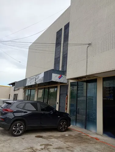 Aluga-se loja comercial em Parnamirim 