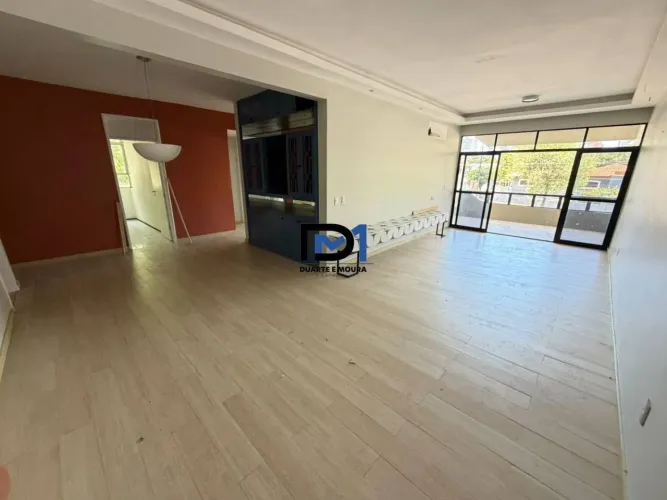 Apartamento com 3 dormitórios para alugar, 160 m² por R$ 4.010/mês - Varjota - Fortaleza/C