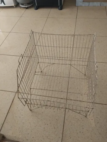 Cesto gôndola de ferro