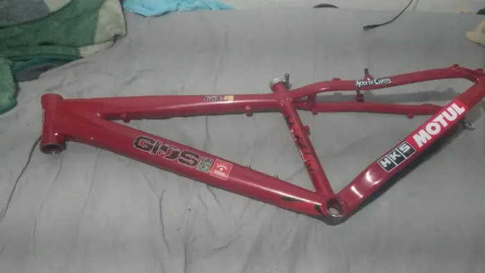 vendo quadro gios frx hi 2015 usado ( não faço entrega)