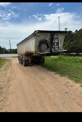 Caçamba canguru
