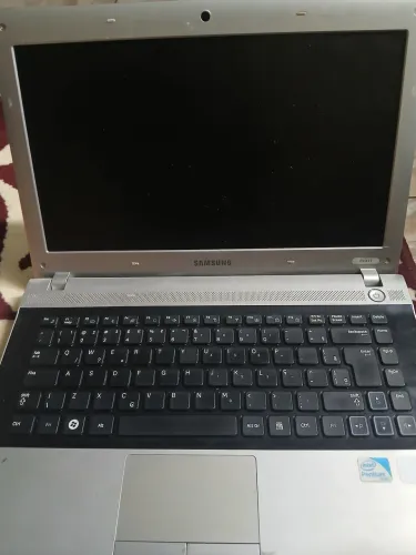Notebook Samsung RV411 para retirada de peças
