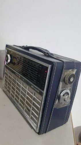 Rádio antigo