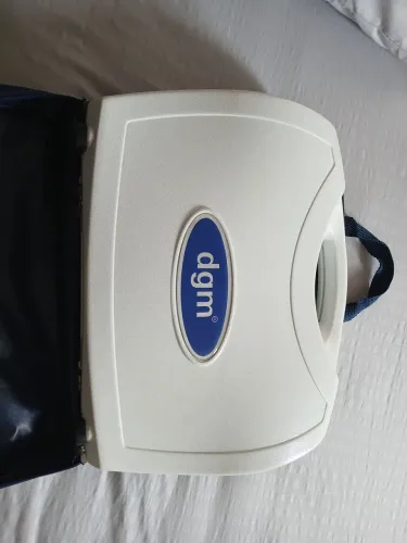 Maleta estética liftron várias funções nova com caneta led a parte