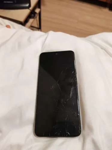 Redmi note 11 128gb 6gb ram, tela trincada