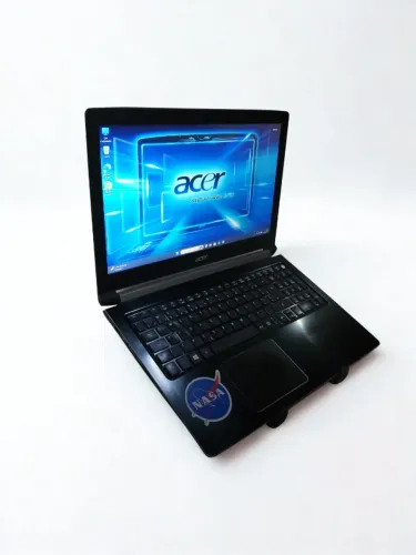 ?Notebook Acer Aspire A515 i5 7th 8gb ram SSD: 256gb.