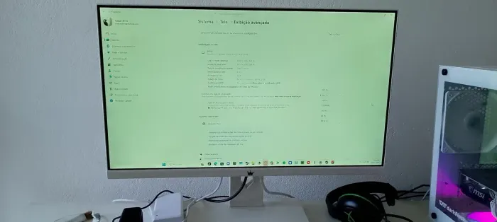 Vendo outro monitor 24 polegadas 165hz troco por outro maior.